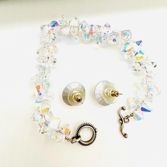 Aurora Borealis Crystal Bracelet & Earrings - Picture 11 of 14